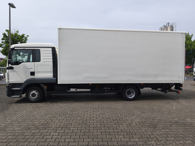 MAN TGL 8.190 Koffer gFH AHK LBW Euro 6 4x2 (11) TÜV NEU - Box truck: picture 5 MAN TGL 8.190 Koffer gFH AHK LBW Euro 6 4x2 (11) TÜV NEU - Box truck: picture 5