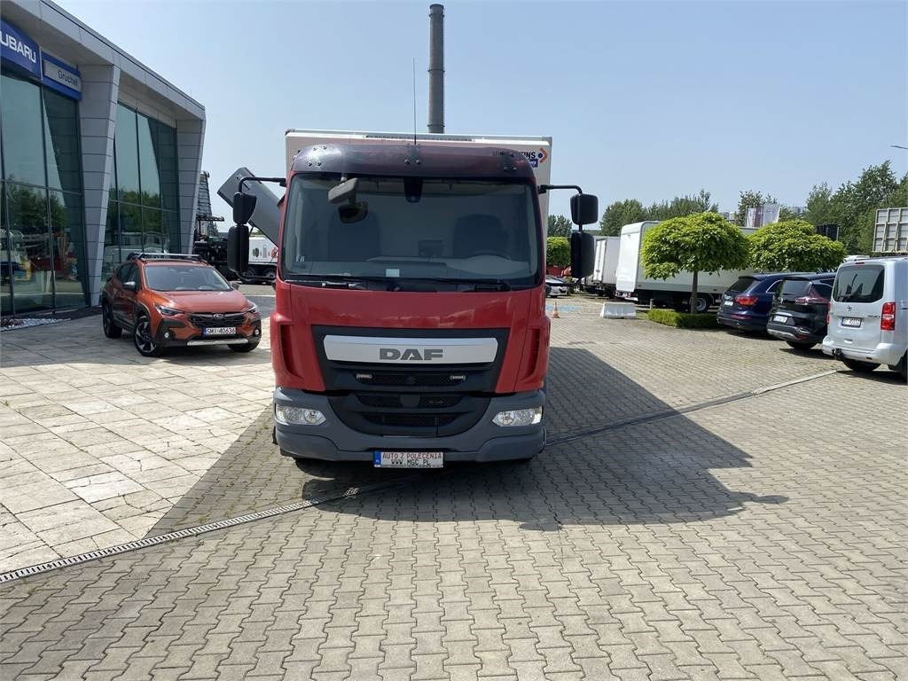 DAF LF250 E6 AUT / 119TKM / HULSTEINS -24 +25 / 18 EP - Refrigerator truck: picture 3 DAF LF250 E6 AUT / 119TKM / HULSTEINS -24 +25 / 18 EP - Refrigerator truck: picture 3