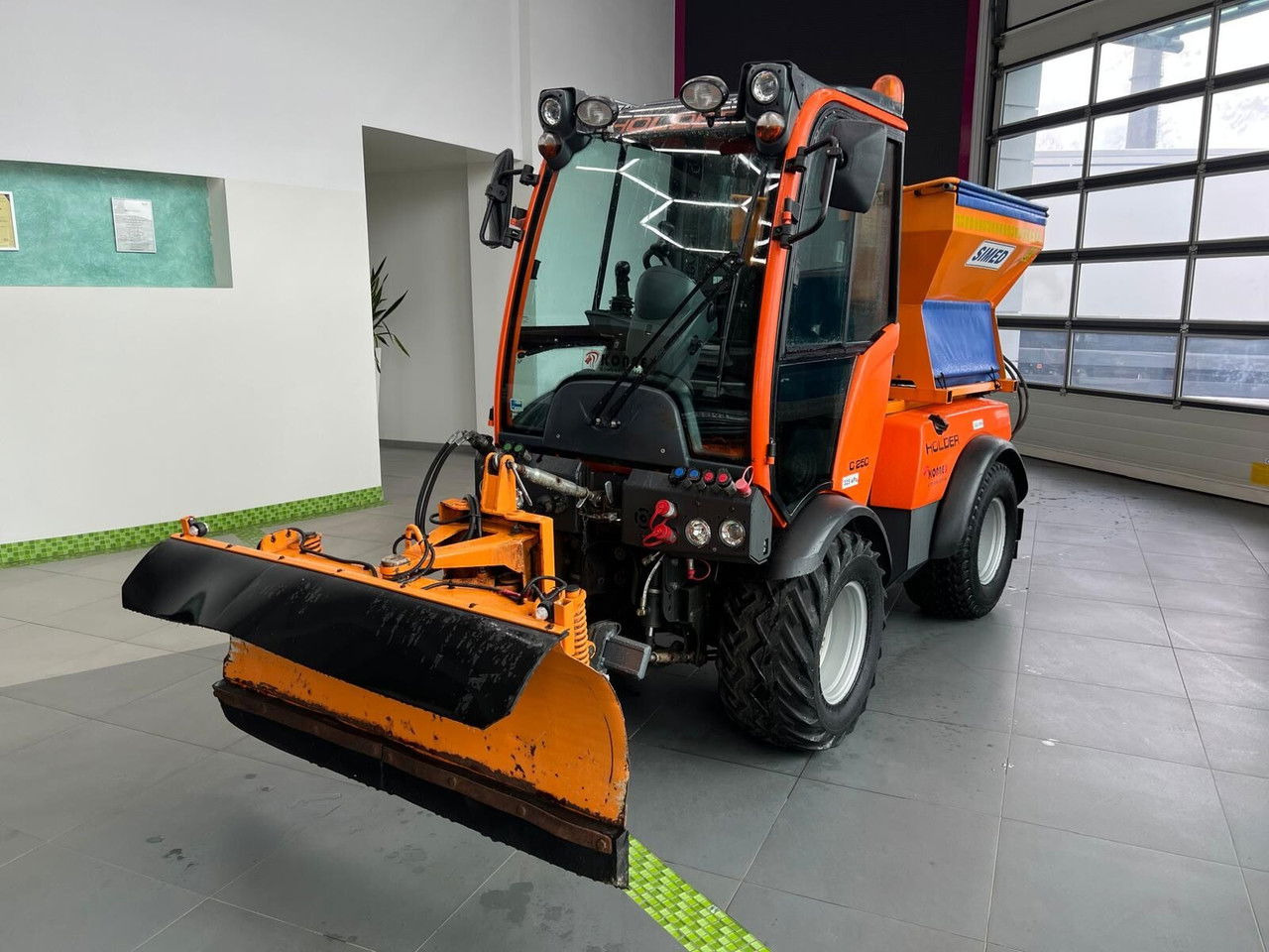 Holder C250 4X4 / LOW MTH / 1 Owner / Kubota Engine - Electric utility vehicle: picture 1 Holder C250 4X4 / LOW MTH / 1 Owner / Kubota Engine - Electric utility vehicle: picture 1