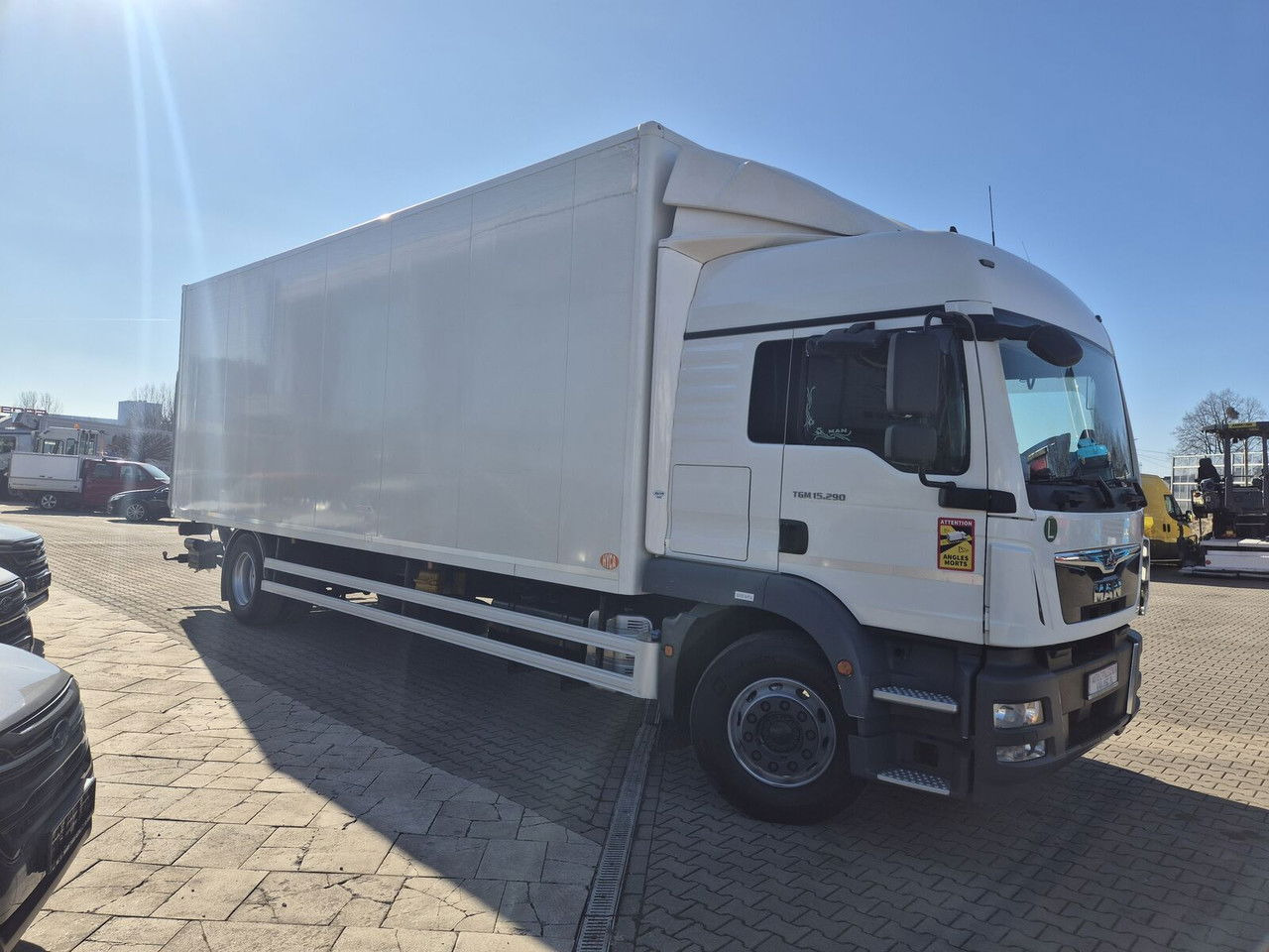 MAN TGM 15.290 High Container / Serviced / 1 Owner - Box truck: picture 5 MAN TGM 15.290 High Container / Serviced / 1 Owner - Box truck: picture 5