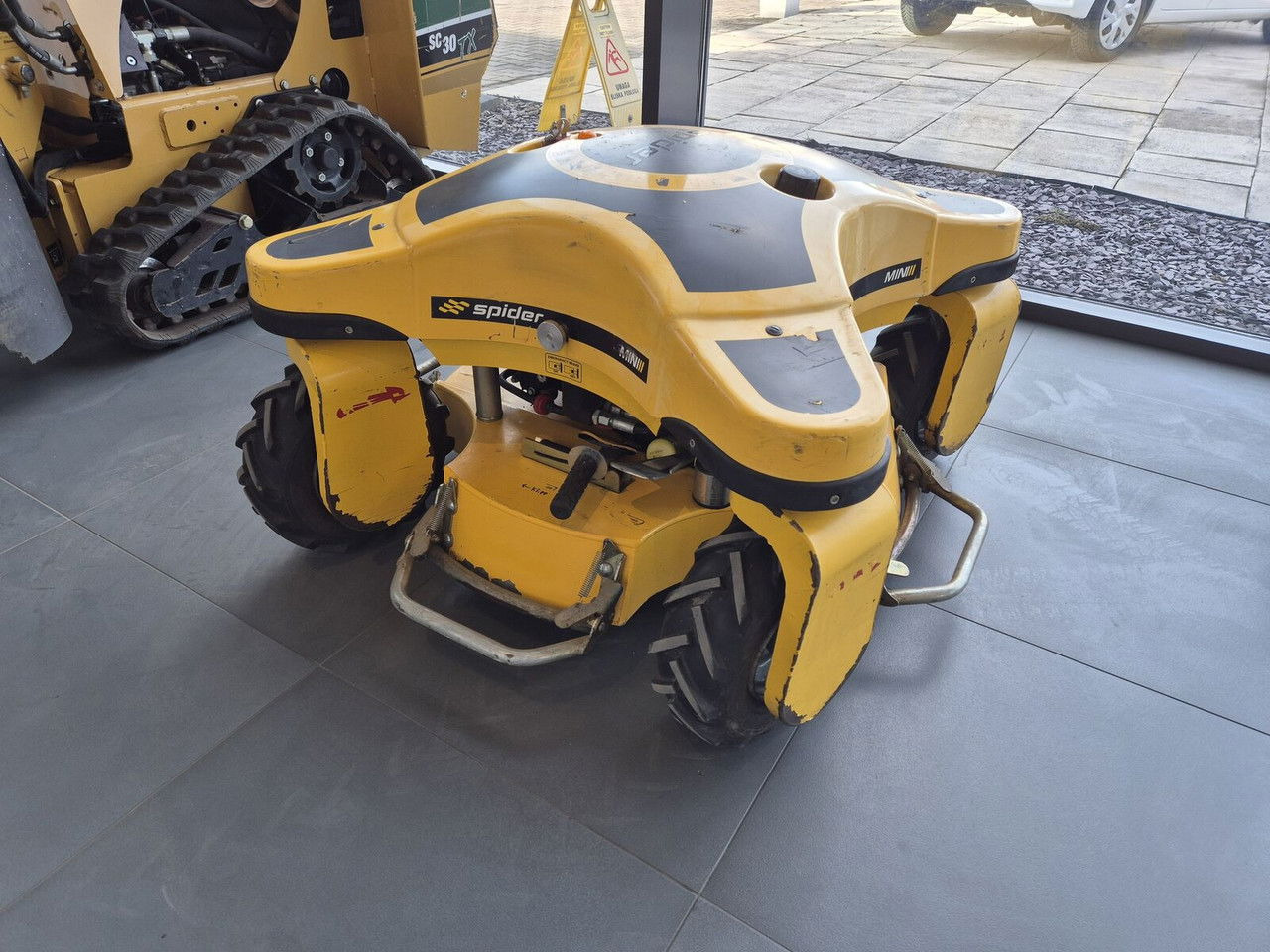 Spider MINI Mini Spider II / 4X4 / NEW Service / Works Great - Garden mower: picture 1 Spider MINI Mini Spider II / 4X4 / NEW Service / Works Great - Garden mower: picture 1