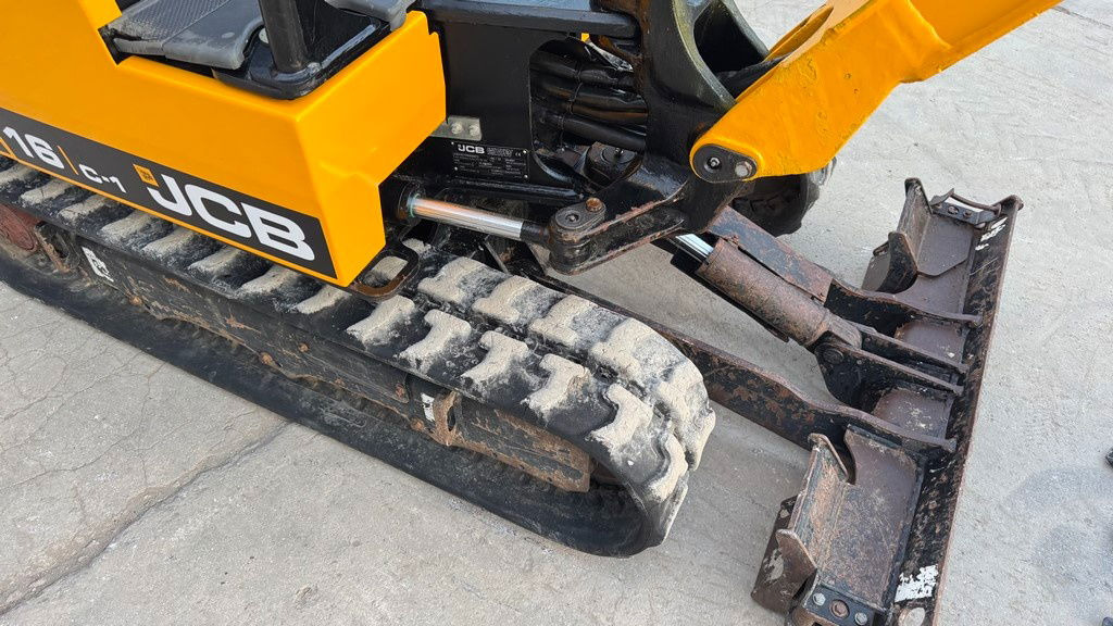 JCB 16C-1 - 2021 Year - 275 Working Hours - Mini excavator: picture 5 JCB 16C-1 - 2021 Year - 275 Working Hours - Mini excavator: picture 5