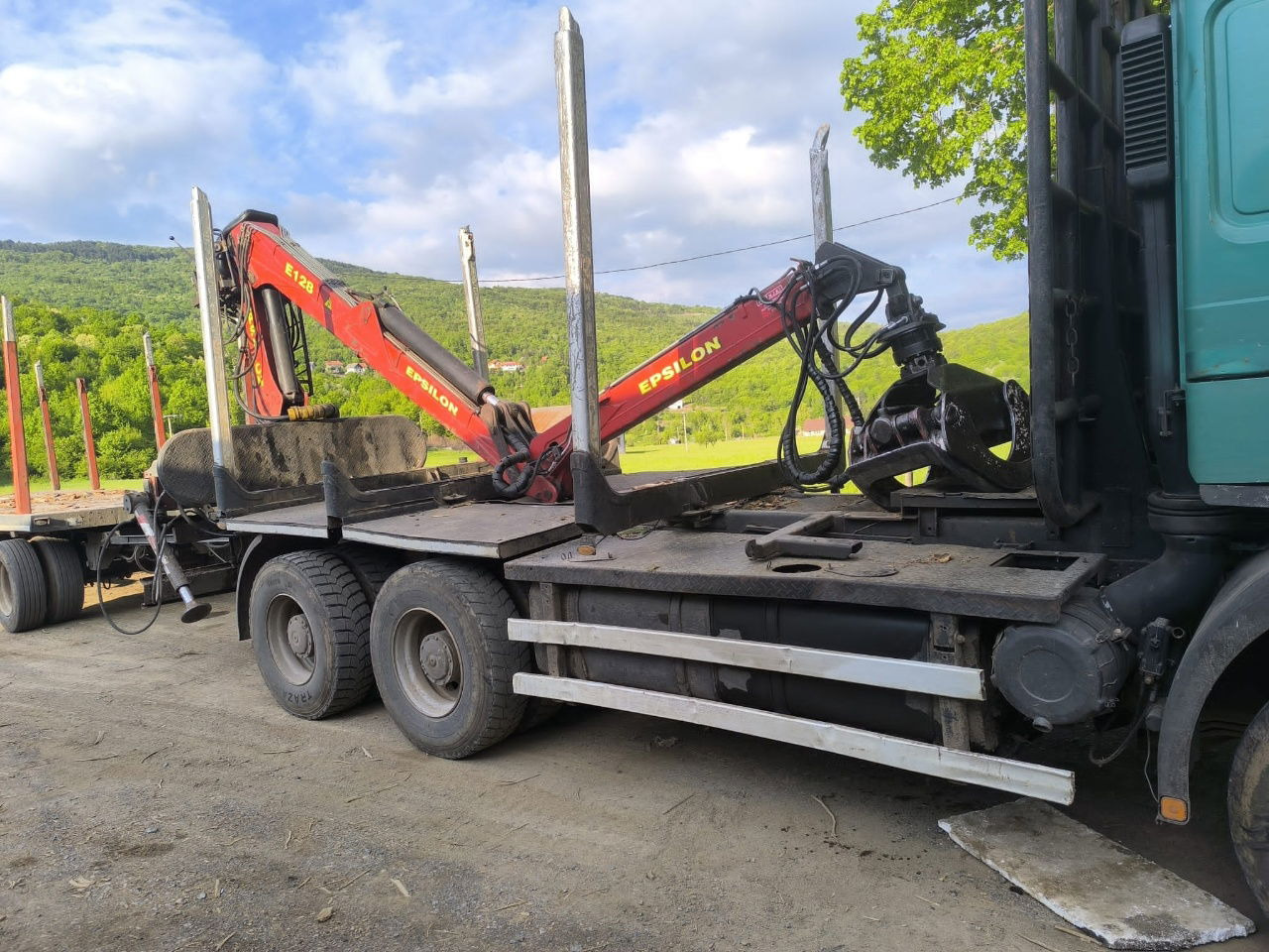 MAN 33.464 6x4 forest truck - Complete Spring - Epsilon E128 + scissors - Timber truck: picture 5 MAN 33.464 6x4 forest truck - Complete Spring - Epsilon E128 + scissors - Timber truck: picture 5