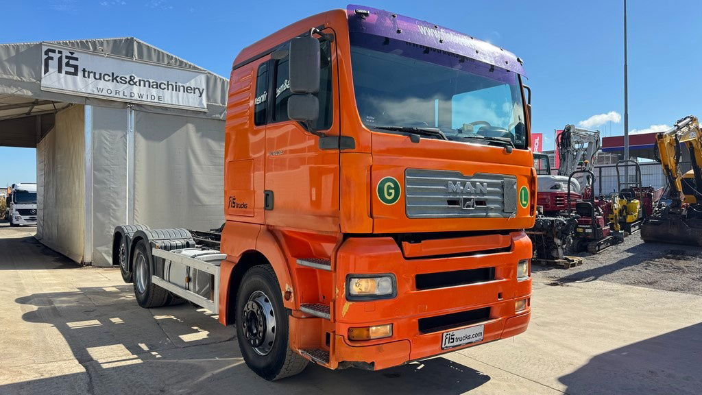 MAN TGA 26.460 6X2 chassis - lifitng axle - Cab chassis truck: picture 3 MAN TGA 26.460 6X2 chassis - lifitng axle - Cab chassis truck: picture 3