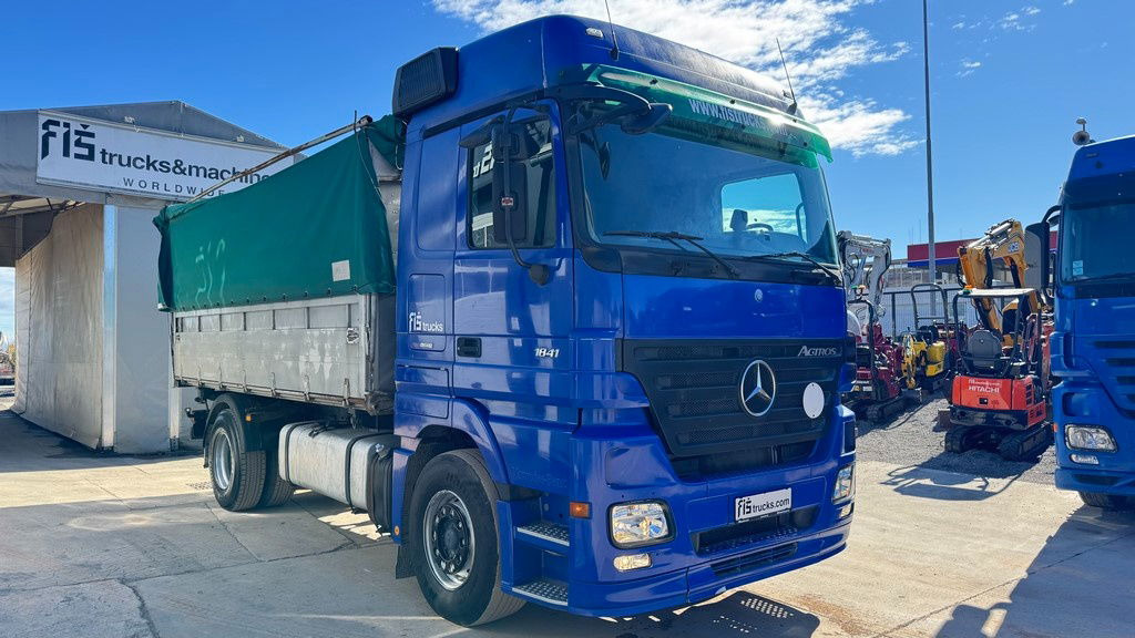 Mercedes-Benz Actros 1841 L 4x2 tipper - tarpaulin - euro 5 - Tipper: picture 3 Mercedes-Benz Actros 1841 L 4x2 tipper - tarpaulin - euro 5 - Tipper: picture 3