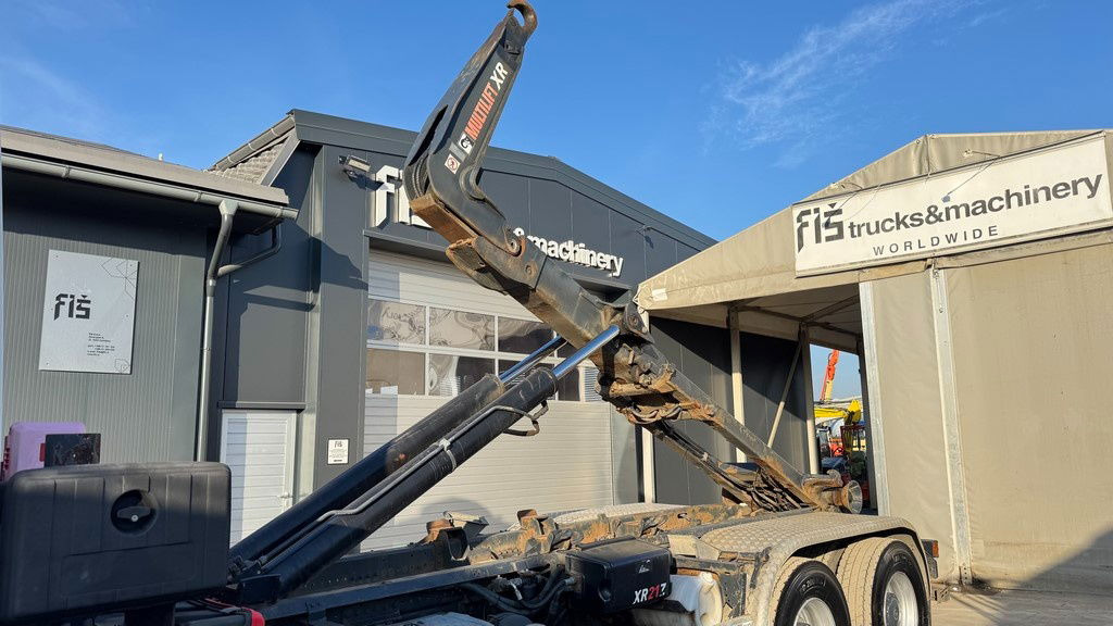 Leasing of Mercedes-Benz Actros 2641 6x4 hiab abroll tipper - spring complete Mercedes-Benz Actros 2641 6x4 hiab abroll tipper - spring complete: picture 8 Leasing of Mercedes-Benz Actros 2641 6x4 hiab abroll tipper - spring complete Mercedes-Benz Actros 2641 6x4 hiab abroll tipper - spring complete: picture 8