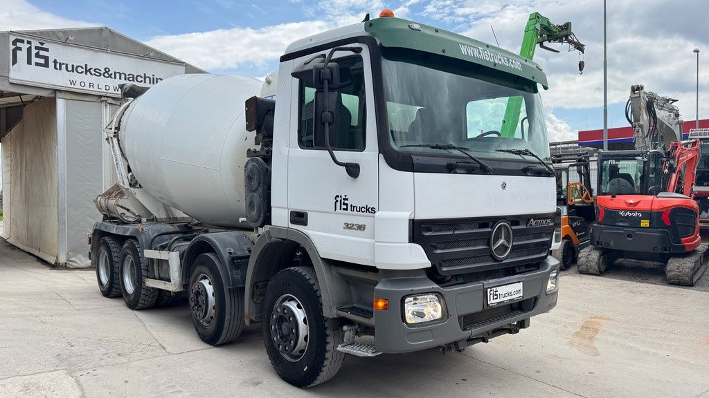 Mercedes-Benz Actros 3236 8x4 beton mixer 9m3 - Concrete mixer truck: picture 3 Mercedes-Benz Actros 3236 8x4 beton mixer 9m3 - Concrete mixer truck: picture 3