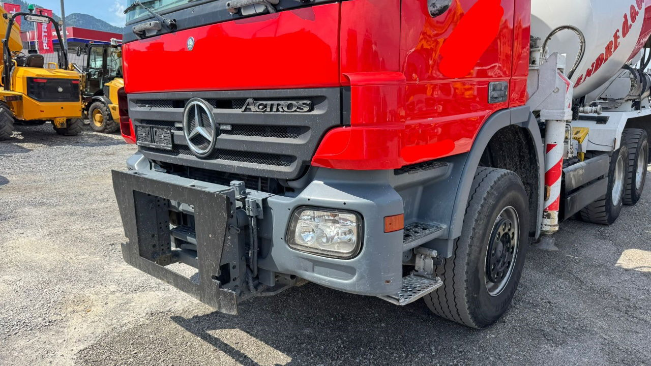 Mercedes-Benz Actros 3341 6x4 7m3 + 24m Cifa - Concrete mixer truck: picture 2 Mercedes-Benz Actros 3341 6x4 7m3 + 24m Cifa - Concrete mixer truck: picture 2