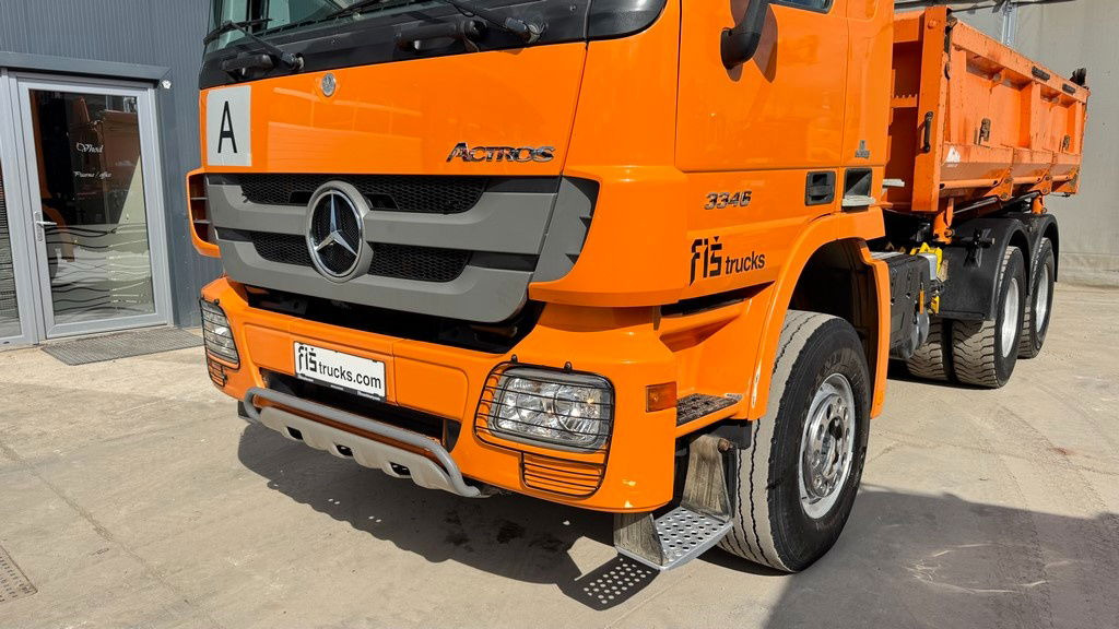 Mercedes-Benz Actros 3346 K 6x4 bordmatic - 3 pedals - Tipper: picture 2 Mercedes-Benz Actros 3346 K 6x4 bordmatic - 3 pedals - Tipper: picture 2