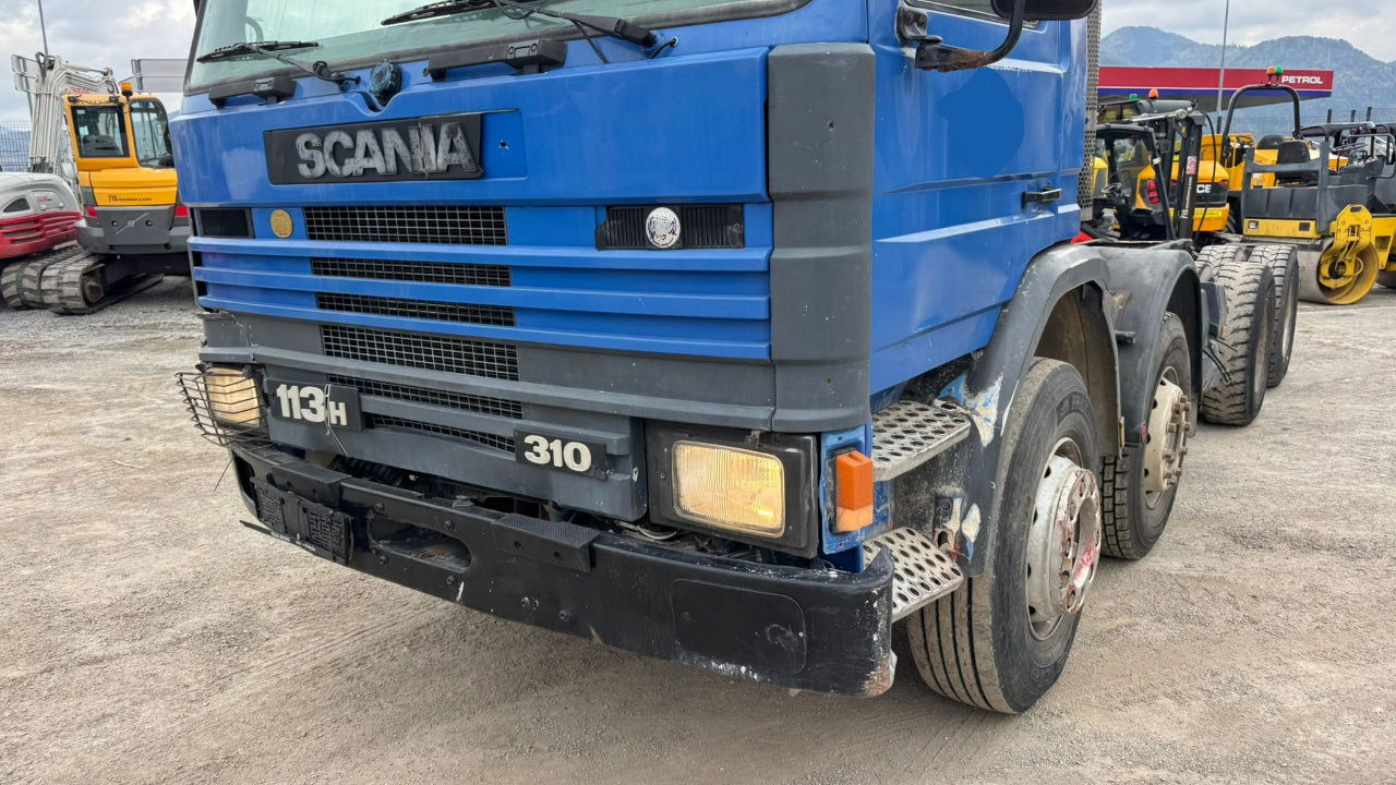 Scania 113H 310 8x4 chassis - full spring - Cab chassis truck: picture 2 Scania 113H 310 8x4 chassis - full spring - Cab chassis truck: picture 2