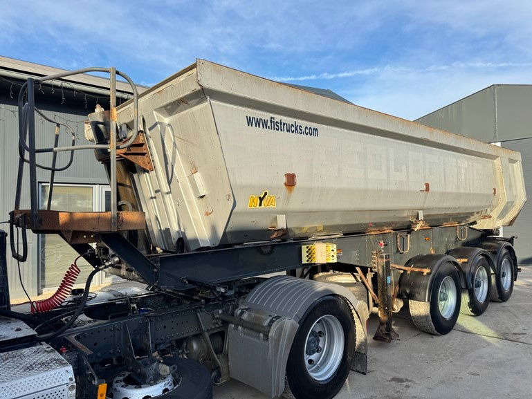 Schwarzmüller 3A Stmks/E 3-Axle Tipper Trailer - lift axle - Tipper semi-trailer: picture 1 Schwarzmüller 3A Stmks/E 3-Axle Tipper Trailer - lift axle - Tipper semi-trailer: picture 1