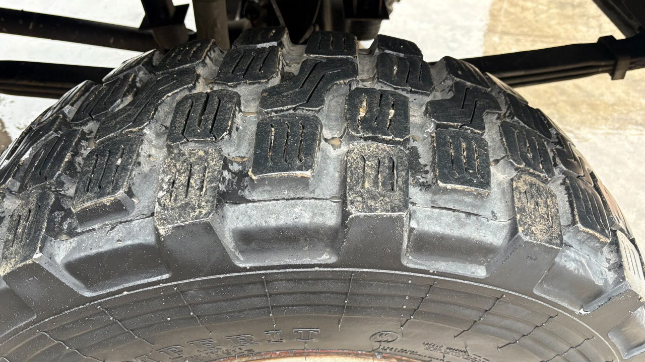 Steyr 12M18 4X4 stake body - 62.000km - Curtainsider truck: picture 5 Steyr 12M18 4X4 stake body - 62.000km - Curtainsider truck: picture 5