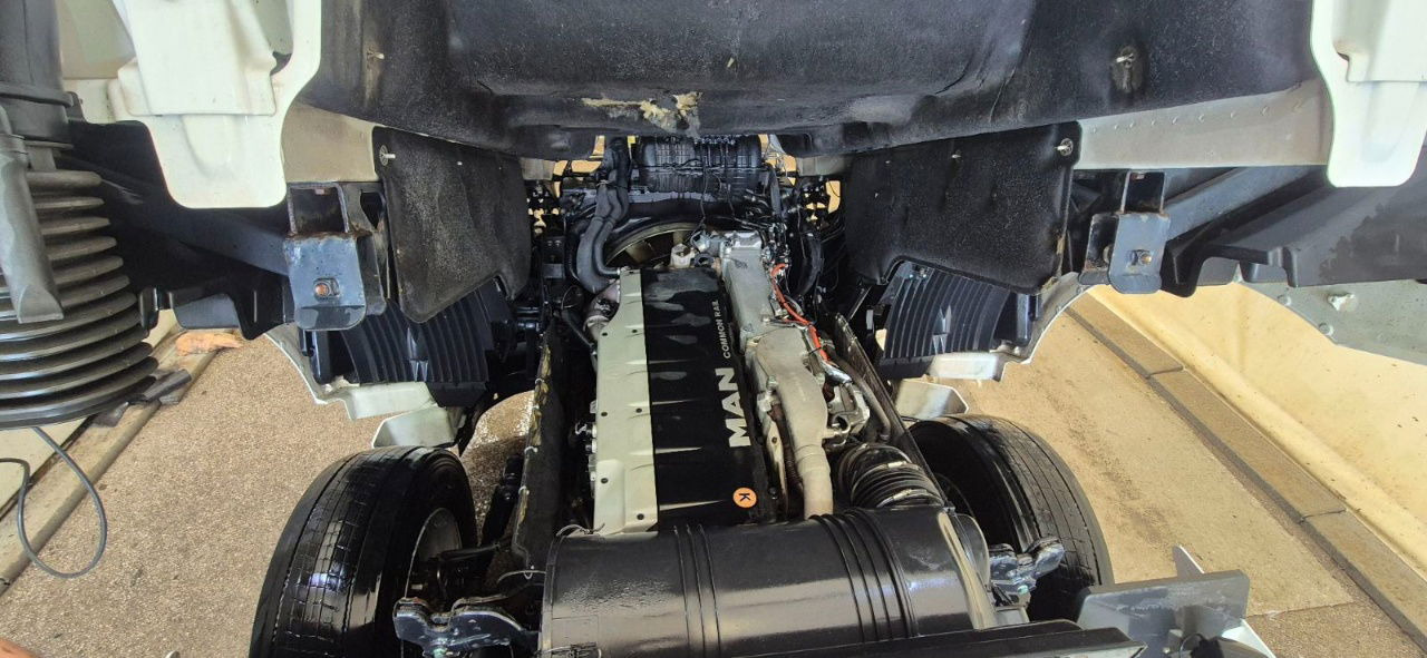 Tractor unit MAN TGX 18.440 4X2 tractor unit - retarder: picture 16 Tractor unit MAN TGX 18.440 4X2 tractor unit - retarder: picture 16