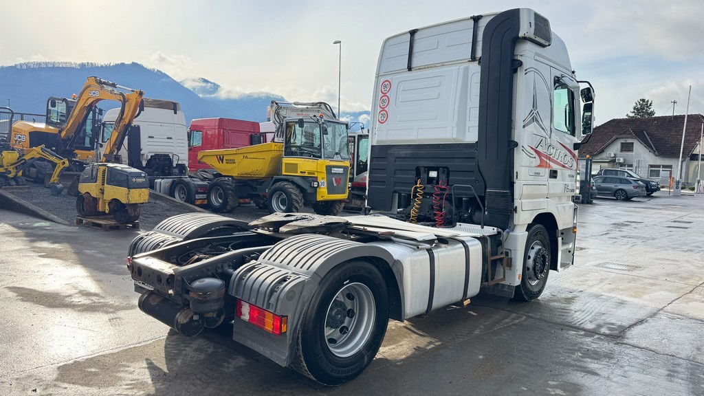 Mercedes-Benz Actros 1844 LS 4x2 tractor unit - clutch - Tractor unit: picture 3 Mercedes-Benz Actros 1844 LS 4x2 tractor unit - clutch - Tractor unit: picture 3