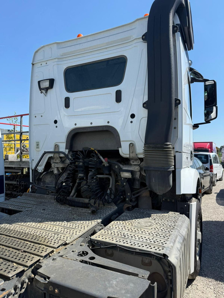 Mercedes-Benz Arocs 1851 LS HAD 4X4 - Euro 6 - retarder - tipper hydraulics - Tractor unit: picture 3 Mercedes-Benz Arocs 1851 LS HAD 4X4 - Euro 6 - retarder - tipper hydraulics - Tractor unit: picture 3