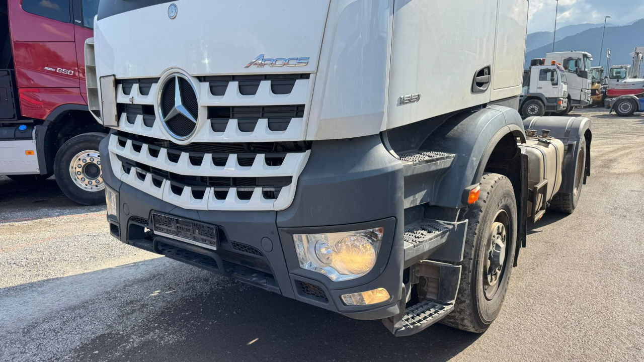 Mercedes-Benz Arocs 1851 LS HAD 4X4 - Euro 6 - retarder - tipper hydraulics - Tractor unit: picture 2 Mercedes-Benz Arocs 1851 LS HAD 4X4 - Euro 6 - retarder - tipper hydraulics - Tractor unit: picture 2