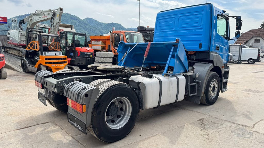 Mercedes-Benz Axor 1840 LS 4x2 tipper hydraulics - Tractor unit: picture 5 Mercedes-Benz Axor 1840 LS 4x2 tipper hydraulics - Tractor unit: picture 5