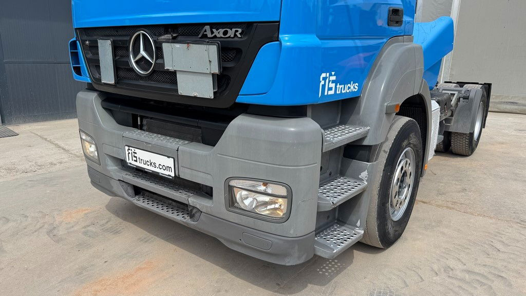 Mercedes-Benz Axor 1840 LS 4x2 tipper hydraulics - Tractor unit: picture 2 Mercedes-Benz Axor 1840 LS 4x2 tipper hydraulics - Tractor unit: picture 2