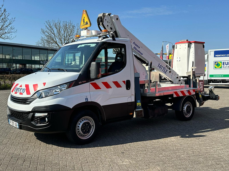 Iveco Daily 35S14 278 draaaiuren, 4x gestempeld, 14 meter APK 10-04-2026, KM 40.365 - Commercial vehicle: picture 5 Iveco Daily 35S14 278 draaaiuren, 4x gestempeld, 14 meter APK 10-04-2026, KM 40.365 - Commercial vehicle: picture 5