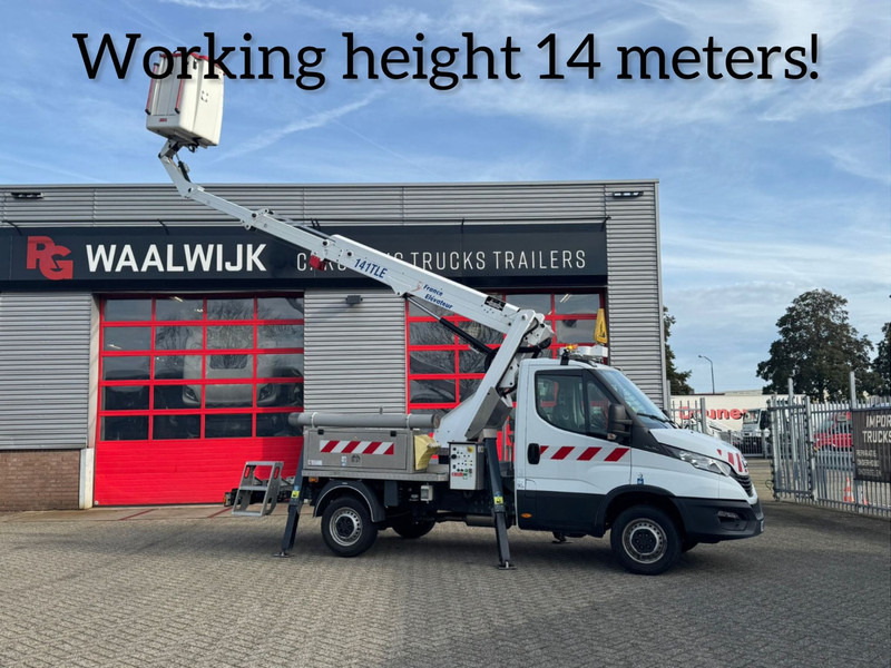 Iveco Daily 35S14 Werkhoogte 14 mtr, 221 draaiuren 18.215 km - Commercial vehicle: picture 2 Iveco Daily 35S14 Werkhoogte 14 mtr, 221 draaiuren 18.215 km - Commercial vehicle: picture 2