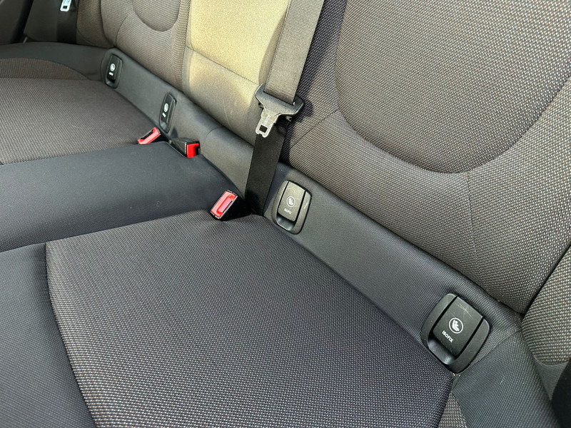 Car MINI Clubman One  APK 24-03-2027 Apple Carplay: picture 17