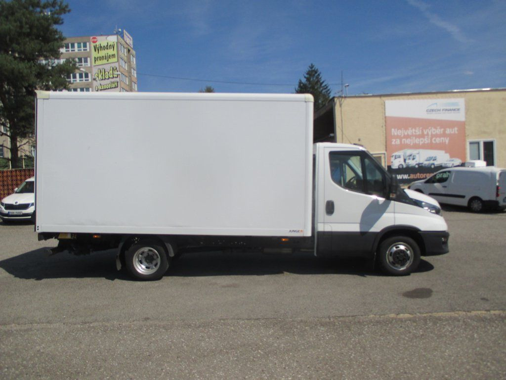 Iveco 35C16 Daily EURO 6 - Box van: picture 4 Iveco 35C16 Daily EURO 6 - Box van: picture 4