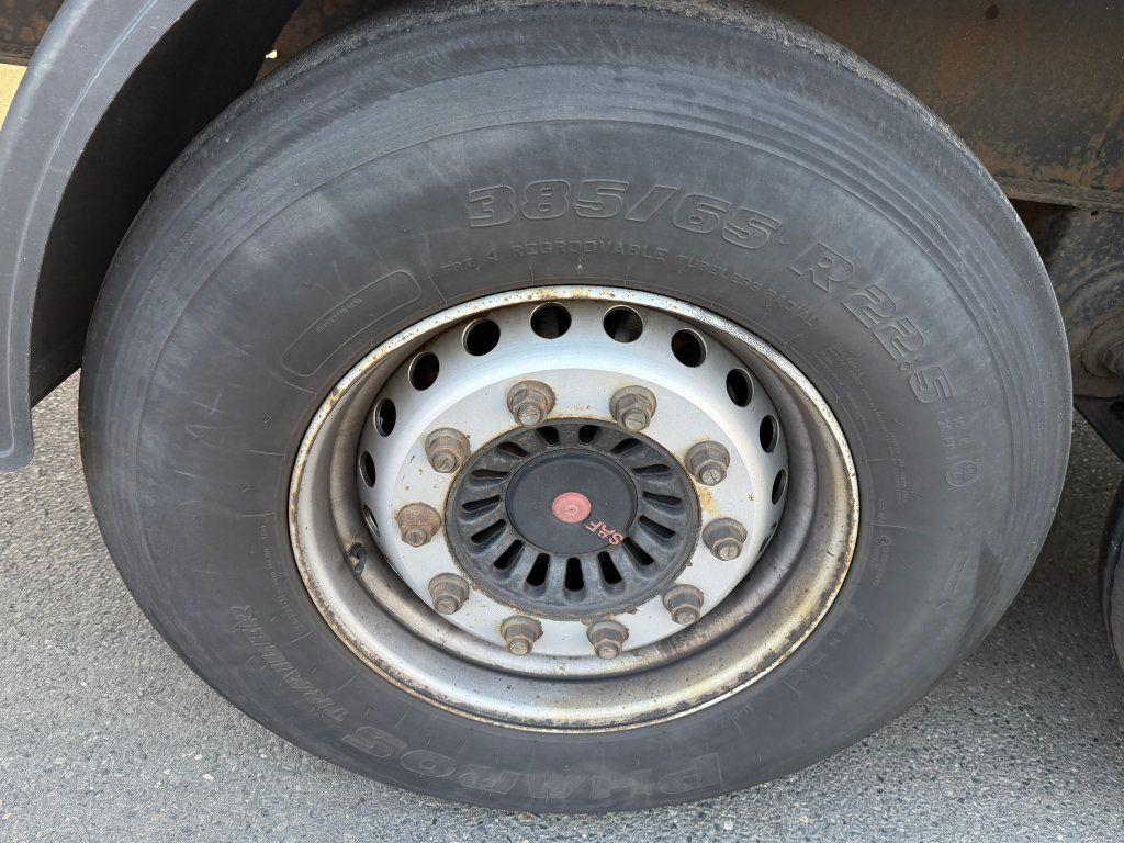 Curtainsider semi-trailer Kögel SN24: picture 8 Curtainsider semi-trailer Kögel SN24: picture 8