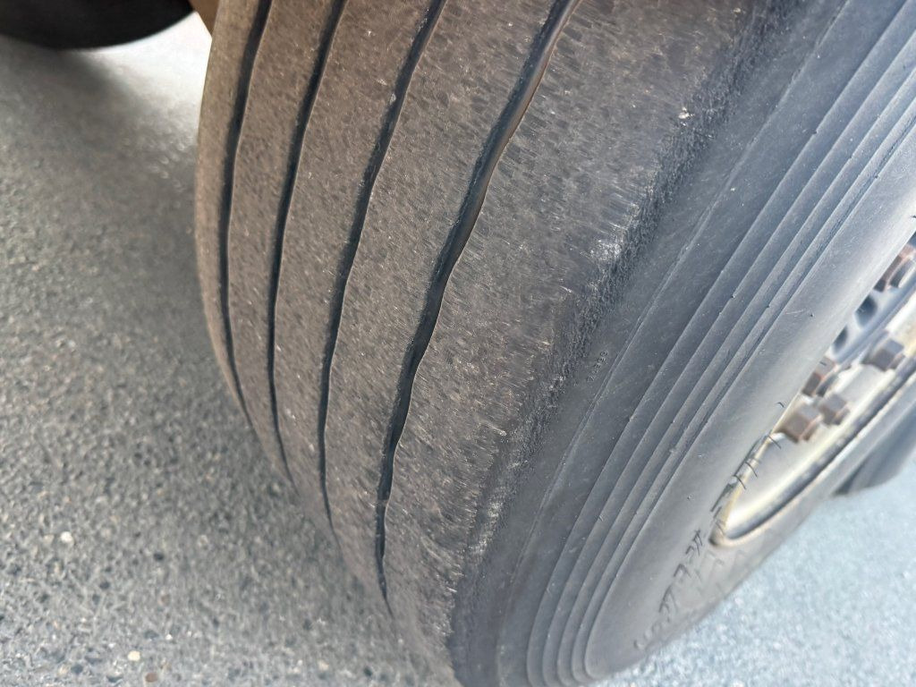 Curtainsider semi-trailer Kögel SN24: picture 9 Curtainsider semi-trailer Kögel SN24: picture 9