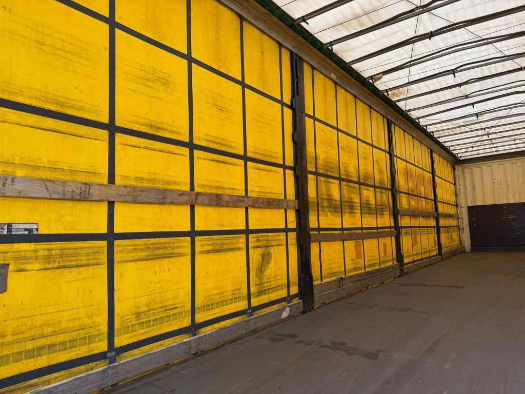 Curtainsider semi-trailer Krone SD MEGA/lowdeck: picture 16