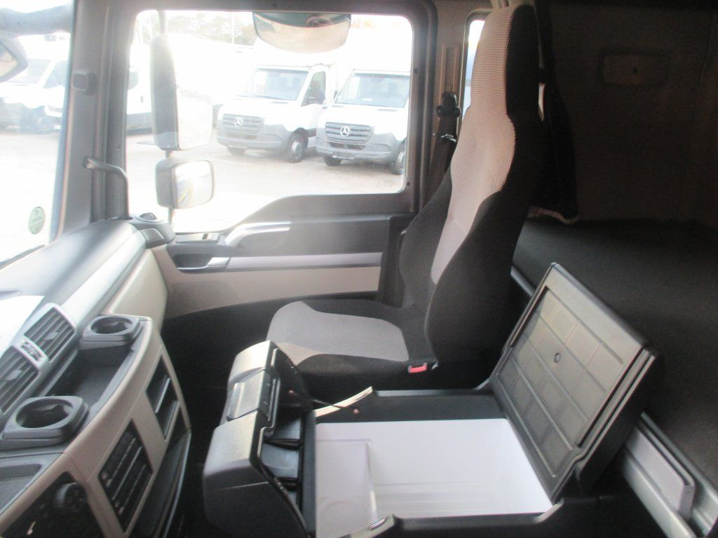 Leasing of  MAN TGL 12.250 MAN TGL 12.250: picture 14