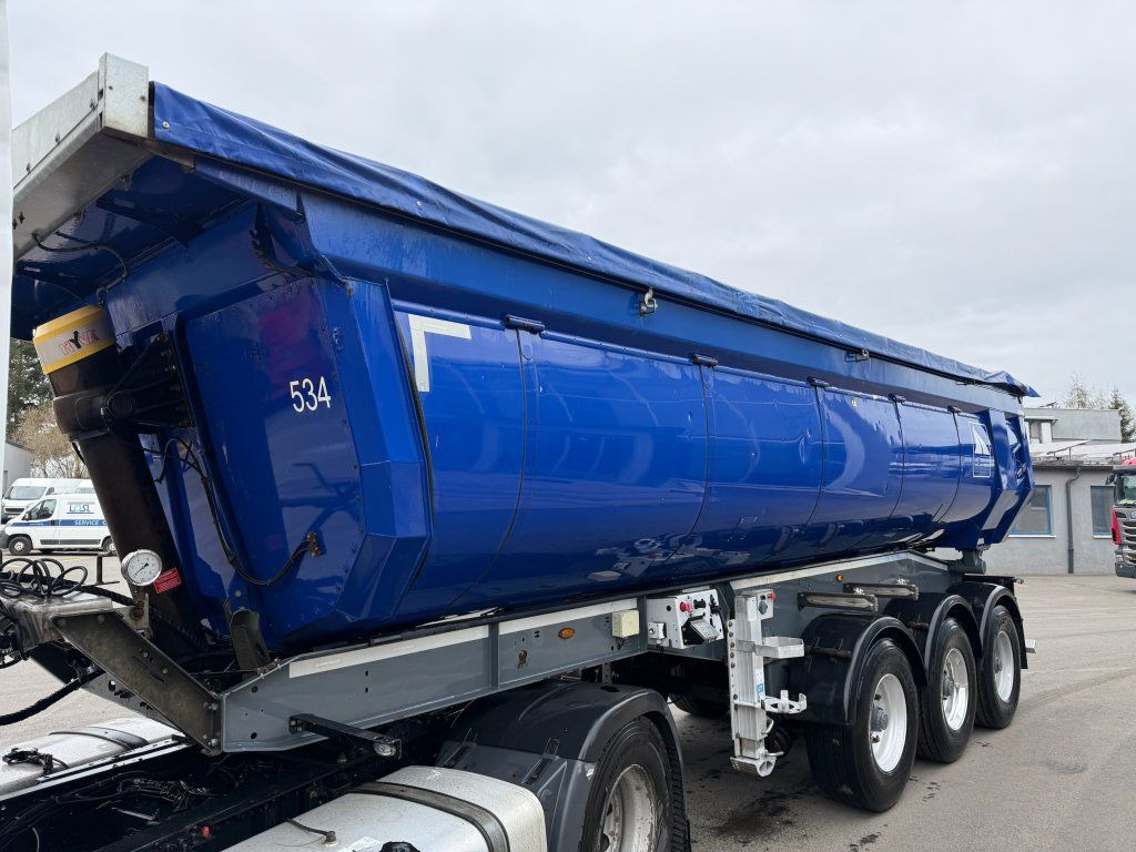 Schwarzmüller THERMO 22m3 - Tipper semi-trailer: picture 4 Schwarzmüller THERMO 22m3 - Tipper semi-trailer: picture 4