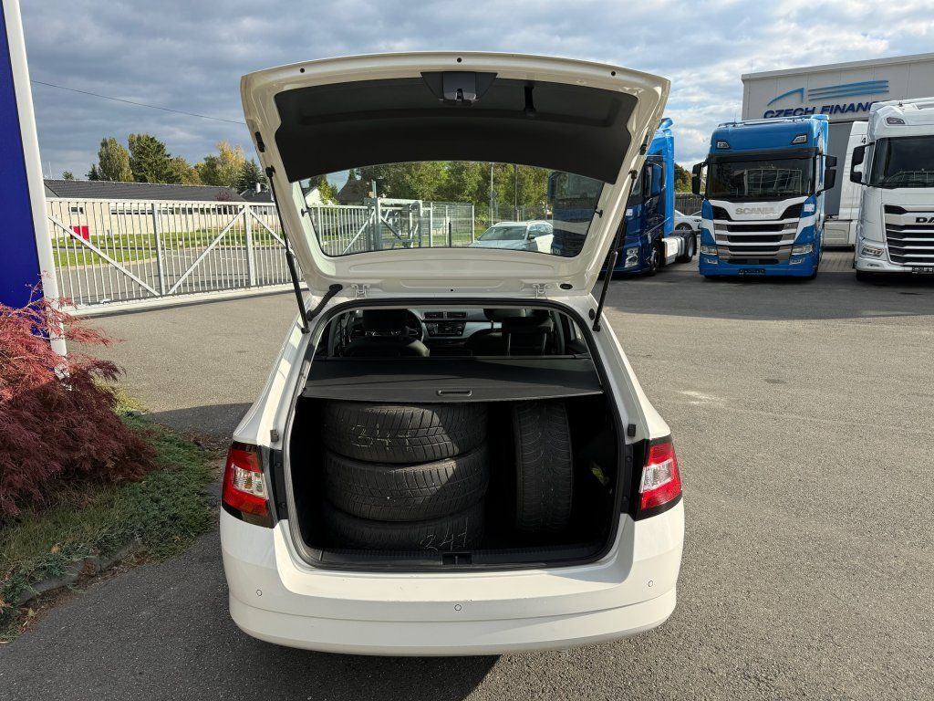 Leasing of  Skoda 1,4TDi kombi Skoda 1,4TDi kombi: picture 17