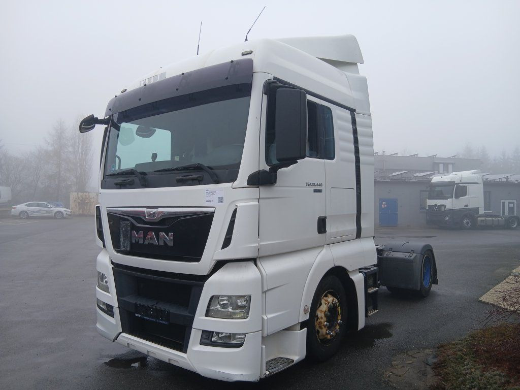 MAN TGX18.440 XLX - Tractor unit: picture 2 MAN TGX18.440 XLX - Tractor unit: picture 2