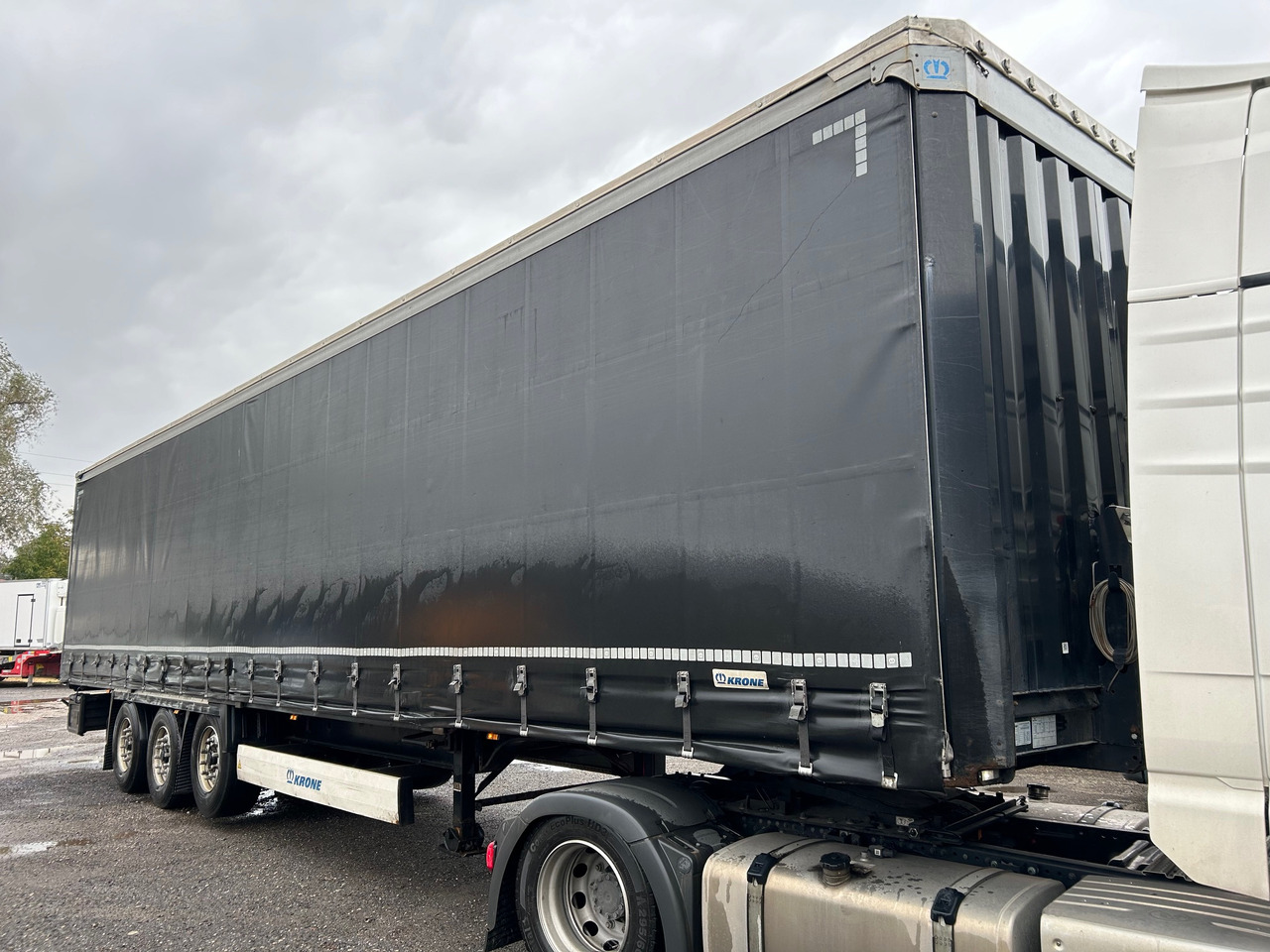 KRONE Coil Liner 2017 Tautliner Coilmulde - Curtainsider semi-trailer: picture 1 KRONE Coil Liner 2017 Tautliner Coilmulde - Curtainsider semi-trailer: picture 1