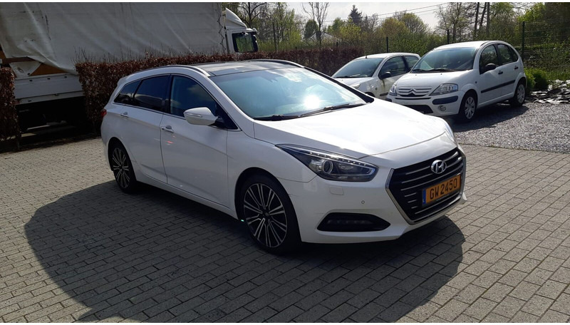 Hyundai i40 - Car: picture 1 Hyundai i40 - Car: picture 1