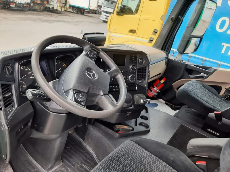 Mercedes-Benz Actros 1836 Chassis cab - Cab chassis truck: picture 5 Mercedes-Benz Actros 1836 Chassis cab - Cab chassis truck: picture 5