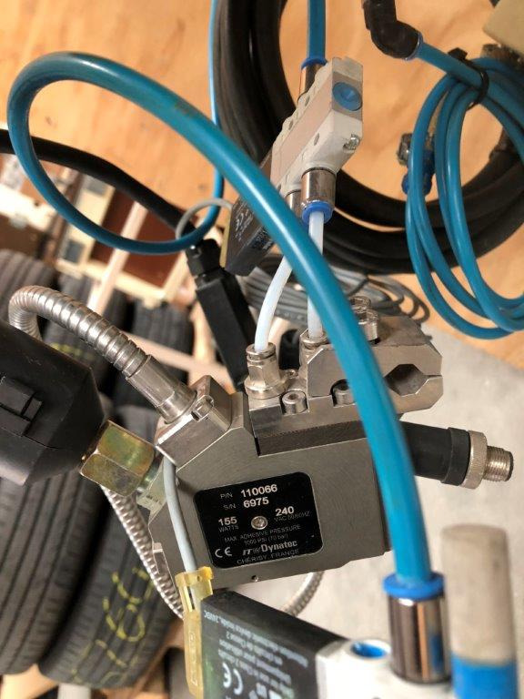 Printing machinery Dynatec Quattro Challenger glue melter with two application nozzles Dy 2002 control unit for 8 channels: picture 7 Printing machinery Dynatec Quattro Challenger glue melter with two application nozzles Dy 2002 control unit for 8 channels: picture 7