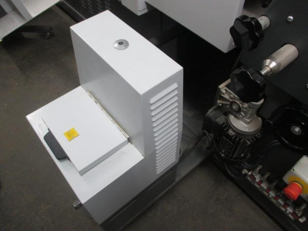 Heidelberg Eurobind HE 1200 four-clamp perfect binder - Binding machine: picture 5 Heidelberg Eurobind HE 1200 four-clamp perfect binder - Binding machine: picture 5