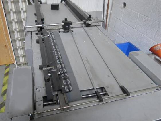 Morgana / Ernst Nagel 8000 underfloor suction feeder - Folding machine: picture 2 Morgana / Ernst Nagel 8000 underfloor suction feeder - Folding machine: picture 2