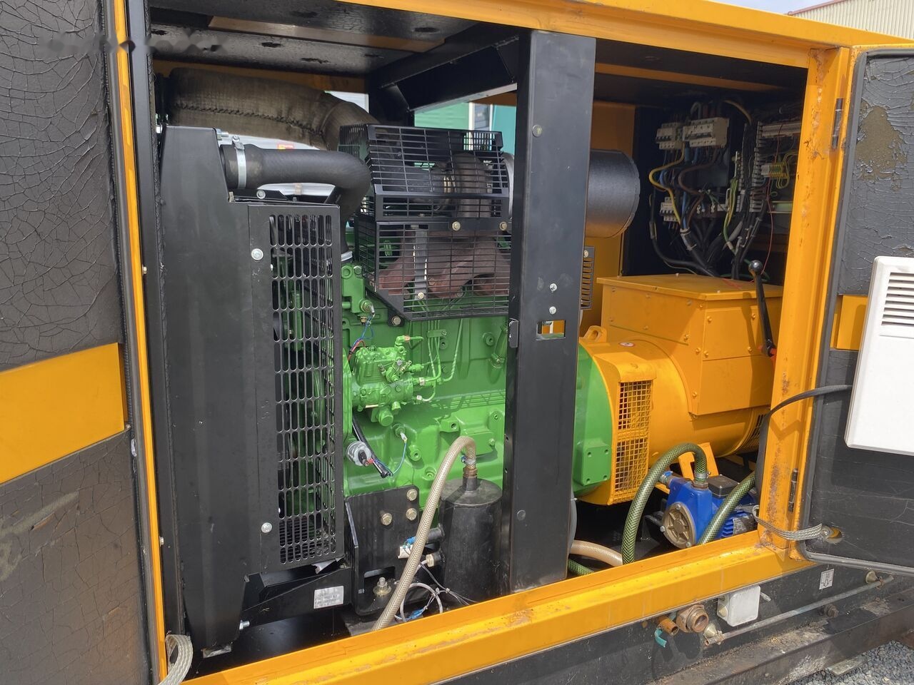 Leasing of SDMO 80 kVa John Deere SDMO 80 kVa John Deere: picture 6