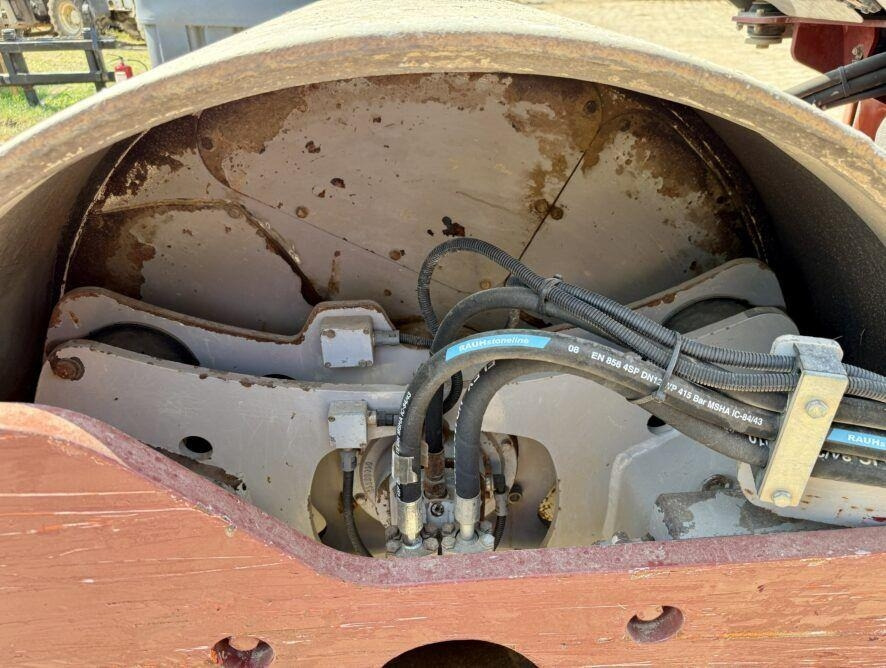 Compactor Hamm 3307 HT VIO: picture 9