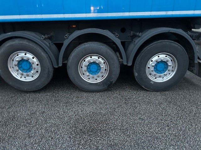Reisch 50 m³ GETREIDE Reisch 50 m³ GETREIDE - Tipper semi-trailer: picture 4 Reisch 50 m³ GETREIDE Reisch 50 m³ GETREIDE - Tipper semi-trailer: picture 4