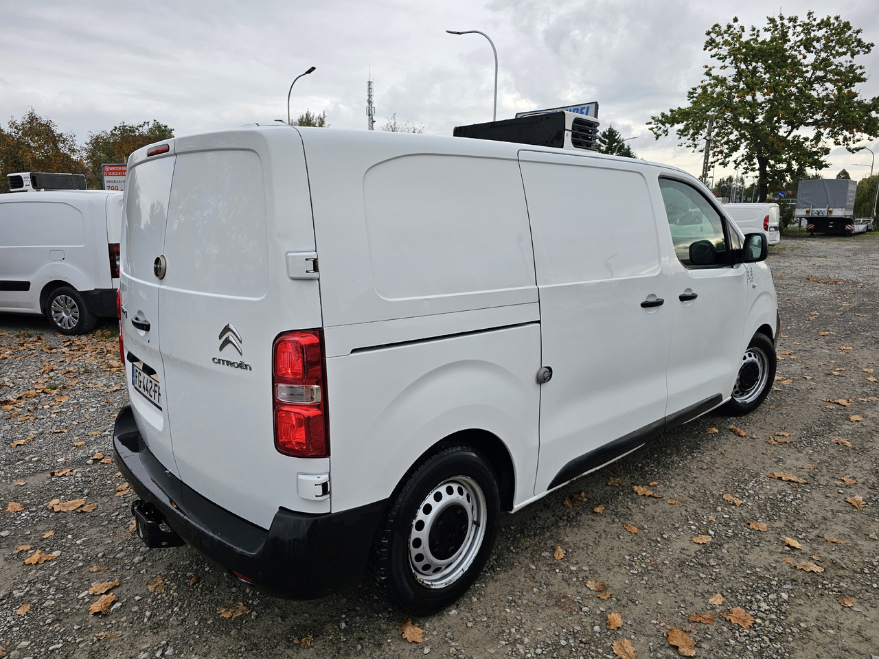 Citroen JUMPY CHLODNIA MROZNIA CARRIER+230V KLIMA NAVI EURO6 - Refrigerated van: picture 4 Citroen JUMPY CHLODNIA MROZNIA CARRIER+230V KLIMA NAVI EURO6 - Refrigerated van: picture 4