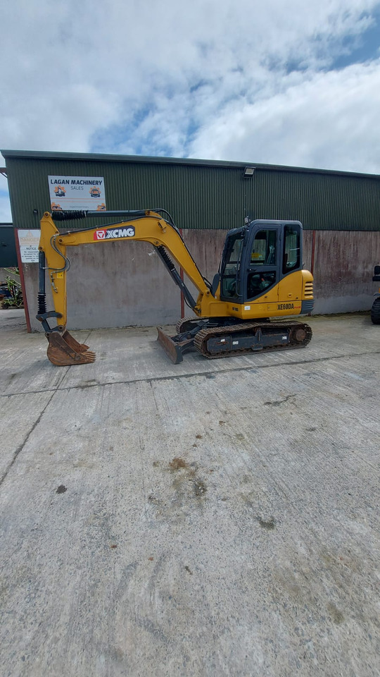 - Crawler excavator: picture 1 - Crawler excavator: picture 1