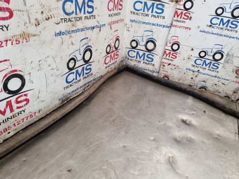 Case 1394, Case 94, 90 Series, Cab Back Windows Seal K303592 - Window and parts: picture 5 Case 1394, Case 94, 90 Series, Cab Back Windows Seal K303592 - Window and parts: picture 5