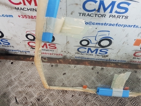 Fermec 750, 760, 860, 865, 955 Case 595 Sle Rear Cab Glass 113241 - Window and parts for Farm tractor: picture 4 Fermec 750, 760, 860, 865, 955 Case 595 Sle Rear Cab Glass 113241 - Window and parts for Farm tractor: picture 4