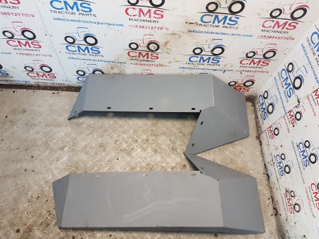 Fender Ford 30 Series 4630, 4830, 5030 Mudguard Fender Pair New Pair Of Mudguards: picture 1