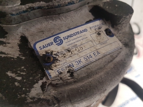 Ford 555 600, 10, 1000 Ser Steering Pump E6nn3k514ea, E6nn3k514da, D8nn3k514eb - Steering pump for Farm tractor: picture 2 Ford 555 600, 10, 1000 Ser Steering Pump E6nn3k514ea, E6nn3k514da, D8nn3k514eb - Steering pump for Farm tractor: picture 2