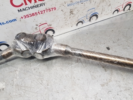 Ford 6810, 7610, 7810, 7910 Carraro 709 Front Axle Drive Shaft Car121566 - Drive shaft for Farm tractor: picture 4 Ford 6810, 7610, 7810, 7910 Carraro 709 Front Axle Drive Shaft Car121566 - Drive shaft for Farm tractor: picture 4