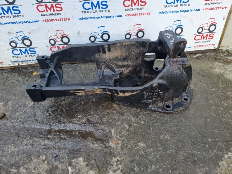 John Deere 6145r, 6m, 6r Series, Exhaust Carrier Bracket L213285 - Muffler/ Exhaust system: picture 2 John Deere 6145r, 6m, 6r Series, Exhaust Carrier Bracket L213285 - Muffler/ Exhaust system: picture 2